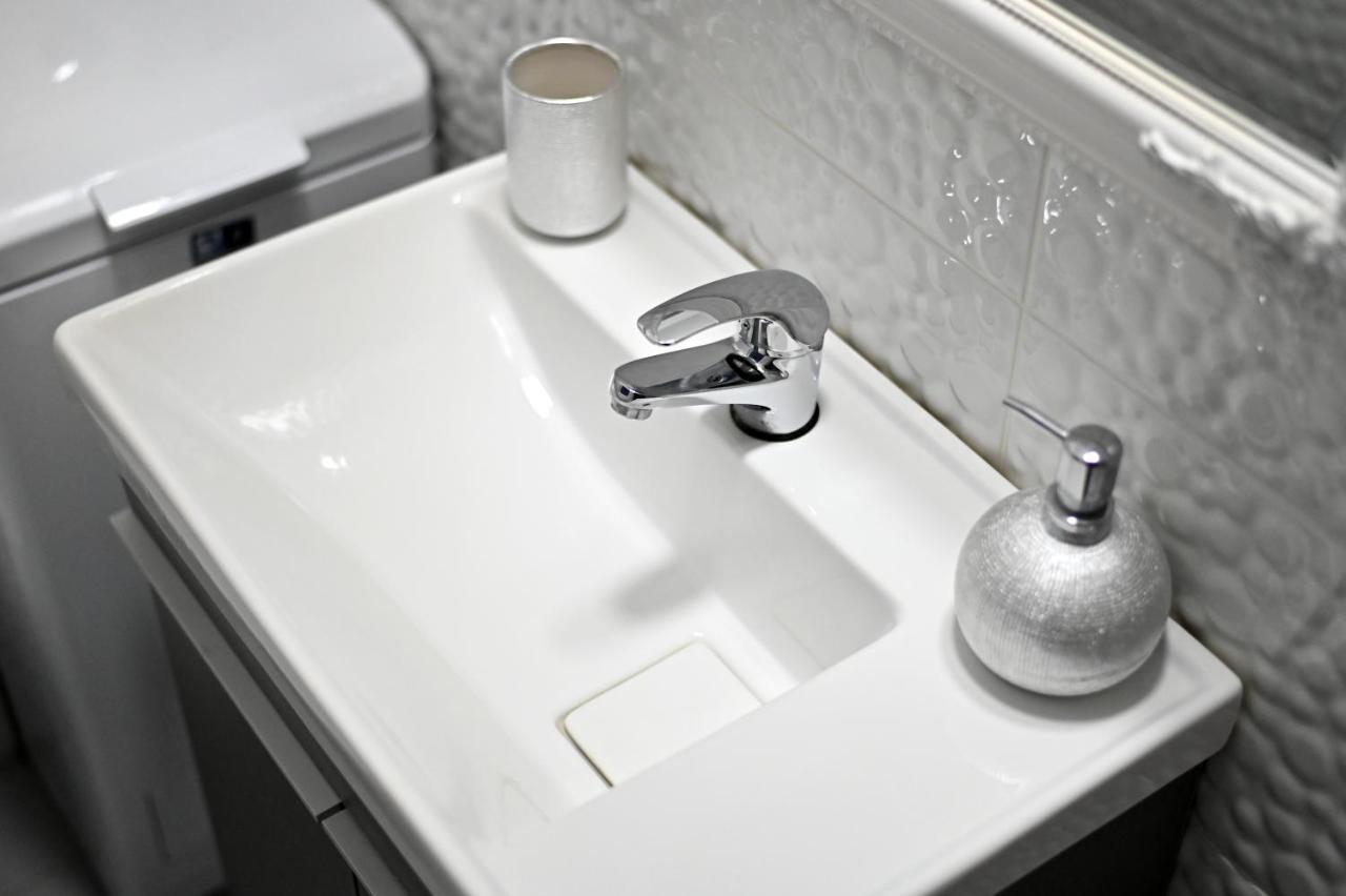 Studio Apartman Sandra, 伊莫茨基 外观 照片